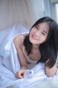 暴君的戏精皇后